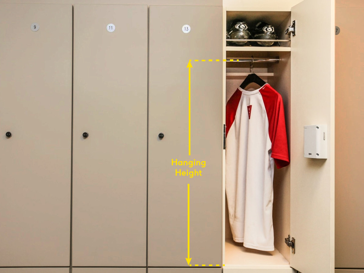 What is the hanging height for clothes in the locker? (measured from the hanging rail to the base of the compartment to ensure garments hang correctly)