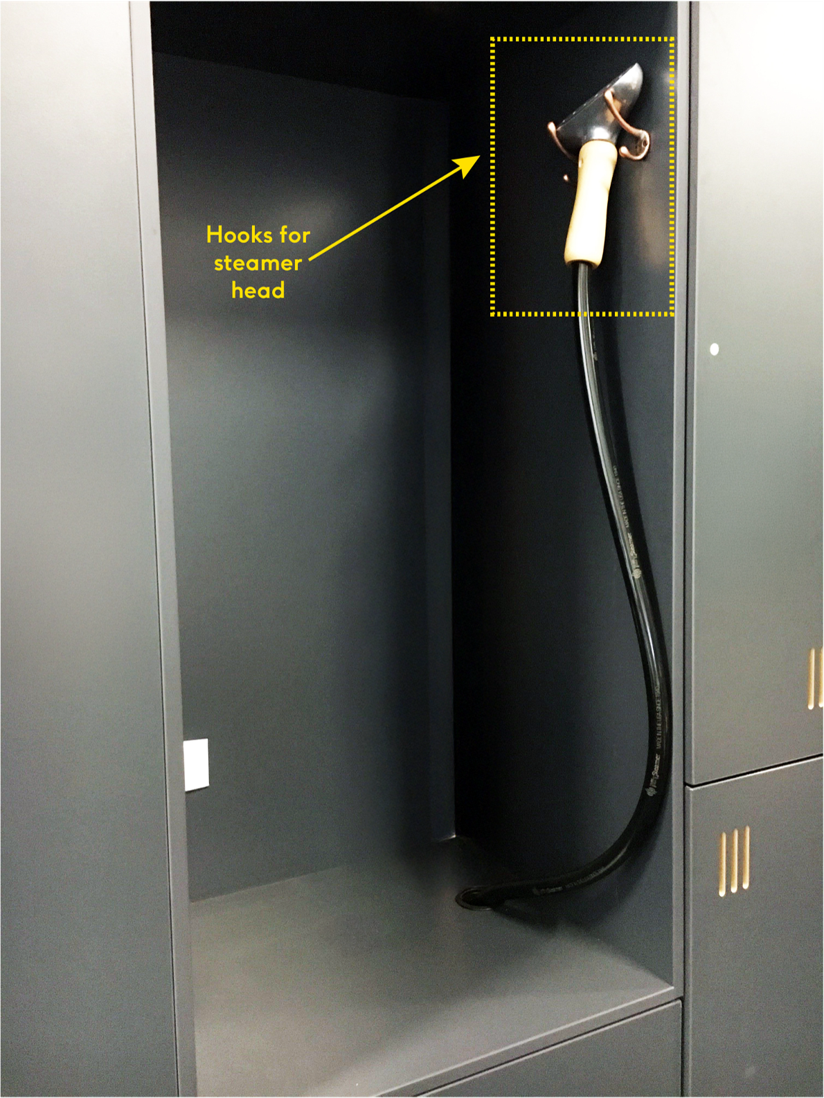 Does the unit include a hook to hold the steamer head when not in use and position it away from the laminate, which helps avoid steam and heat damaging the laminate.