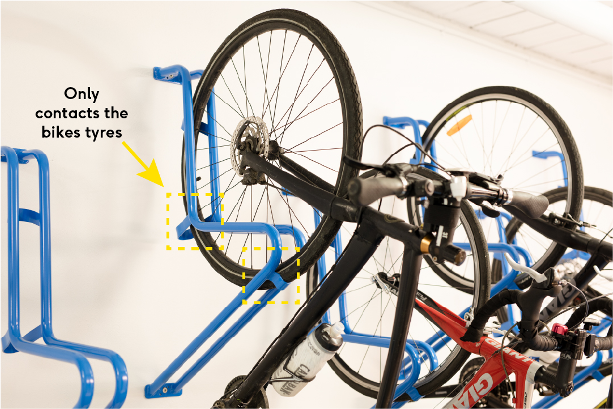 Does the rack only come in contact the the bikes tyres? So the wheels or spokes are not damaged.